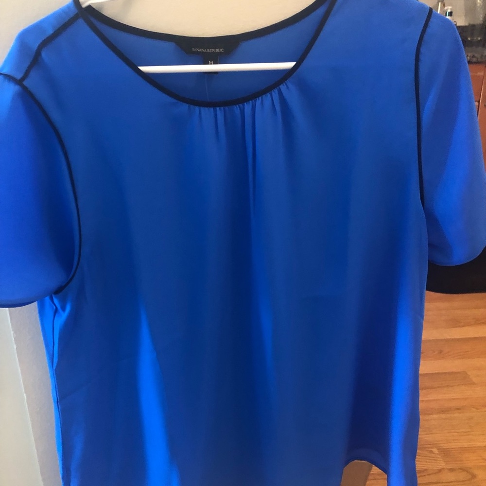Banana Republic never been worn blouse